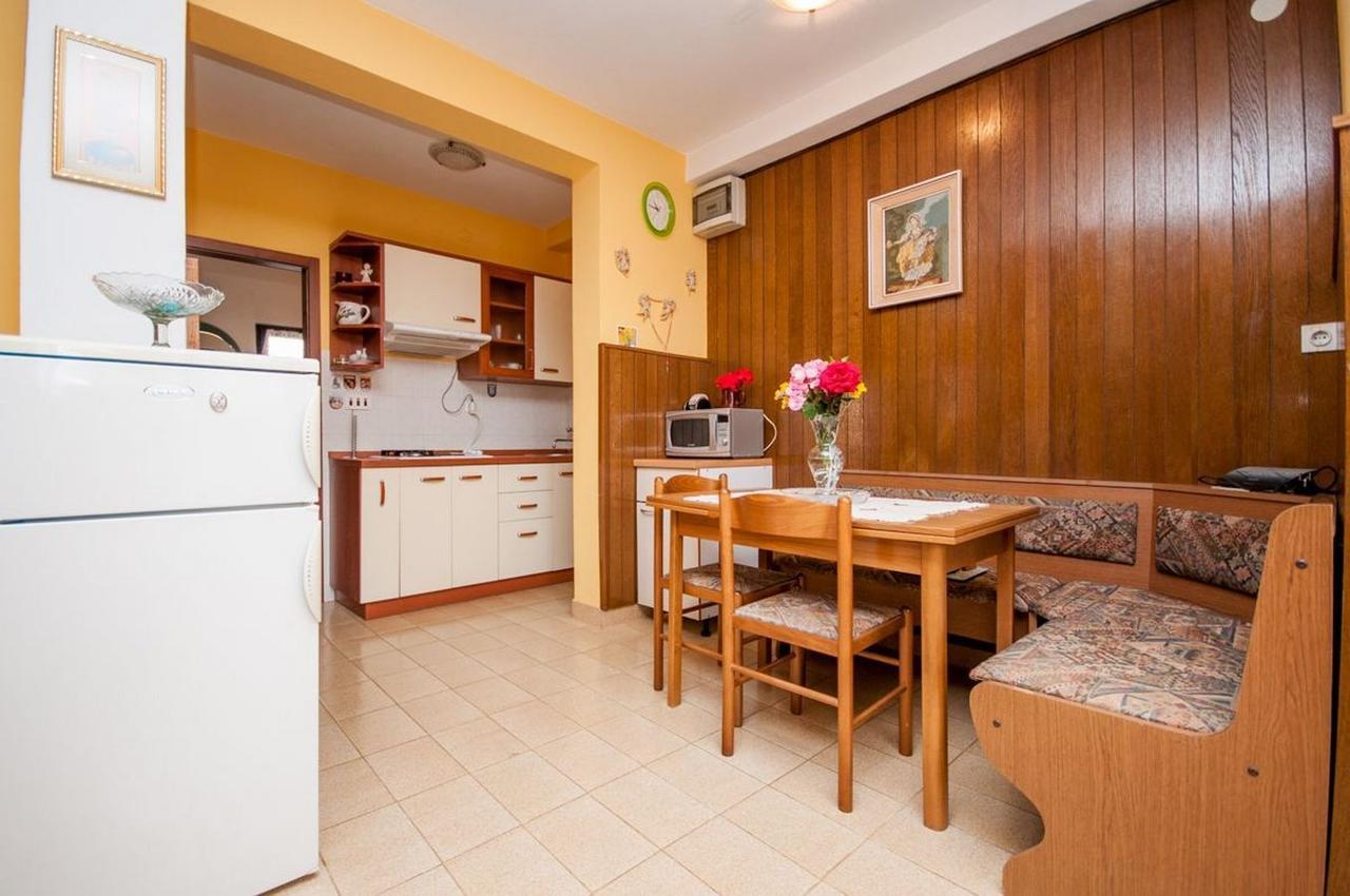 Apartments Sanja Povljana Extérieur photo